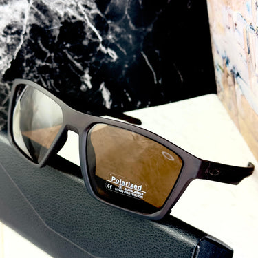 Oakley OPAT05